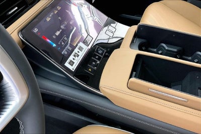 2027 INFINITI QX80 LUXE InStock