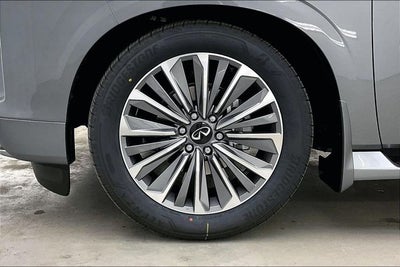 2026 INFINITI QX80 LUXE