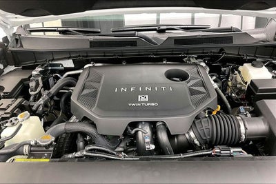 2027 INFINITI QX80 LUXE InStock