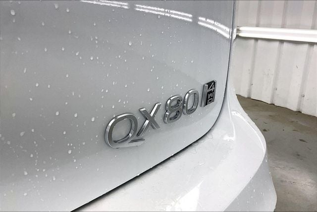 2027 INFINITI QX80 LUXE InStock