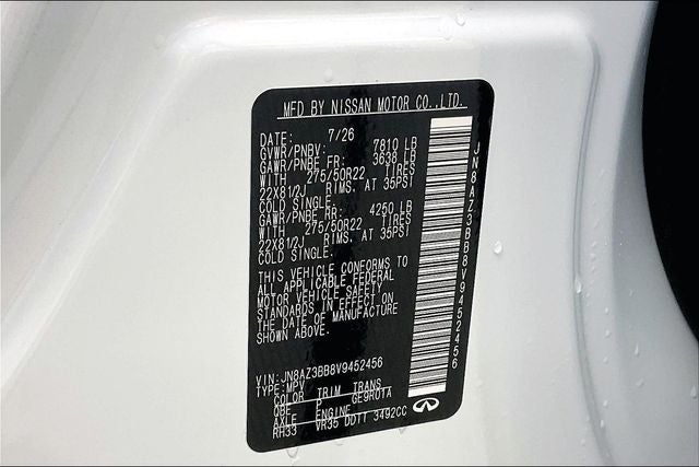 2027 INFINITI QX80 LUXE InStock
