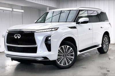 2027 INFINITI QX80 LUXE InStock