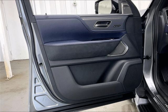 2027 INFINITI QX80 SPORT InStock