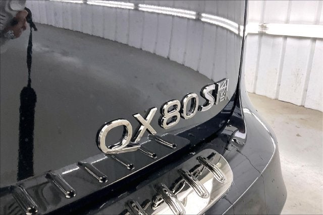 2027 INFINITI QX80 SPORT InStock
