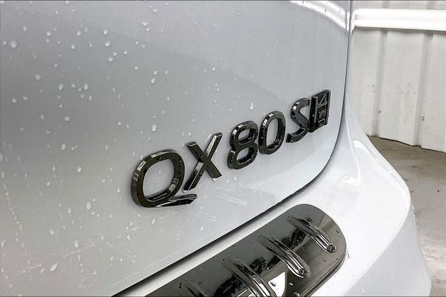 2027 INFINITI QX80 SPORT InStock