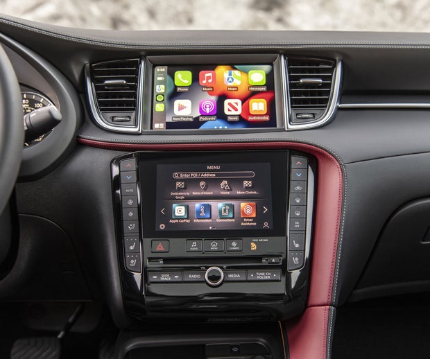 2024 INFINITI QX50 Key Features - WIRELESS APPLE CARPLAY® INTEGRATION | Zimbrick INFINITI of Madison in Madison WI